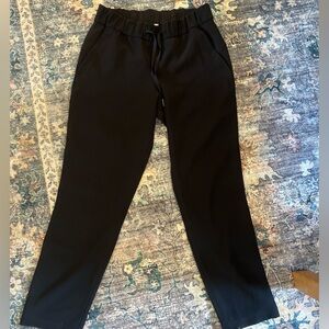 Lululemon pants/joggers